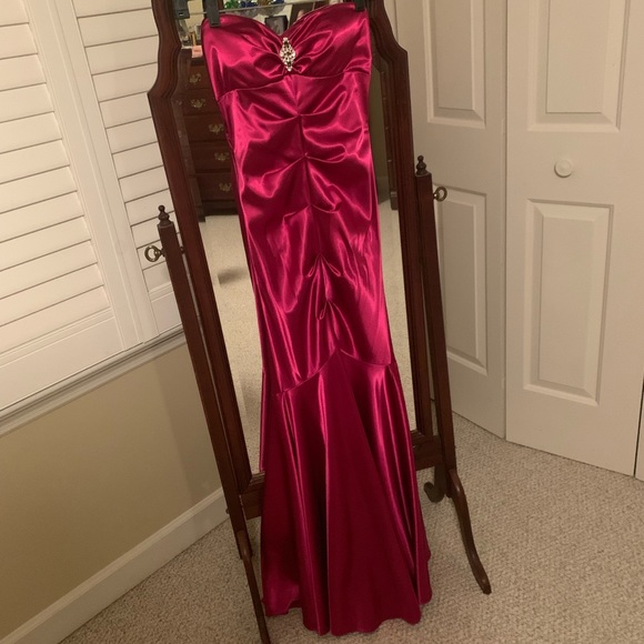 xscape red mermaid dress Xscape | Dresses | Mermaid Gown